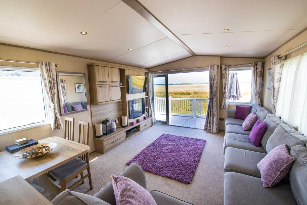 River Lodge Platinum Plus Holiday Home With River Views, Free Wifi & Netflix Camber Екстериор снимка